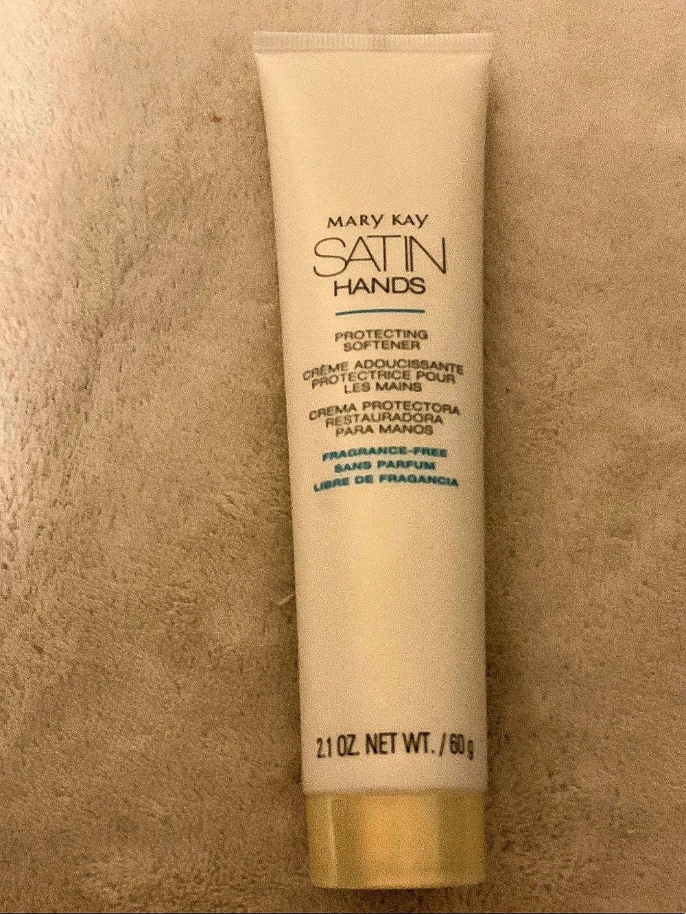 Mary Kay Satin Hands Protecting Softener Hand Cream 2.1 oz NWT